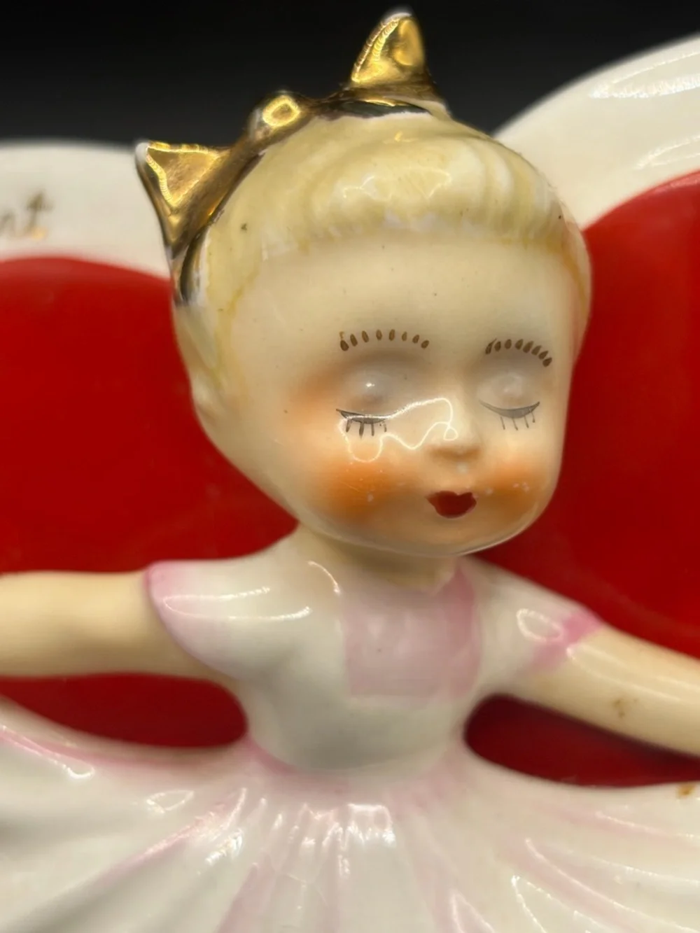 Napco Vintage Hand Painted Sweet Heart Ceramic Girl Figure Vase Planter S719B